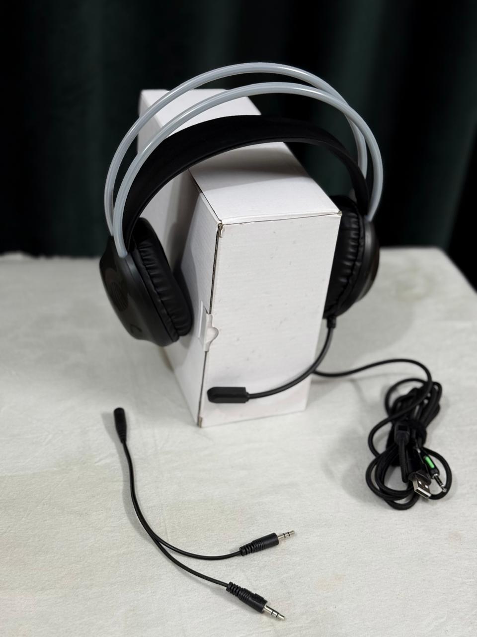 RGB Gaming Headset with Microphone – LED Light, Comfortable Over-Ear Design & Clear Sound
